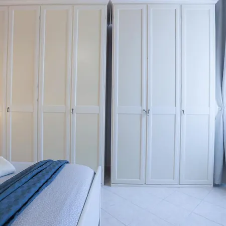 Apartment & Chic La Spezia