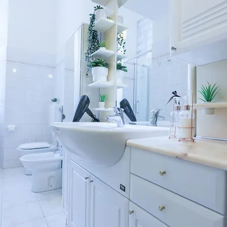 & Chic * ラ・スペツィア