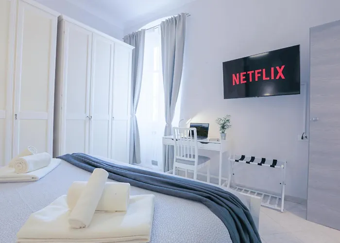 & Chic لا سبيتسْيا